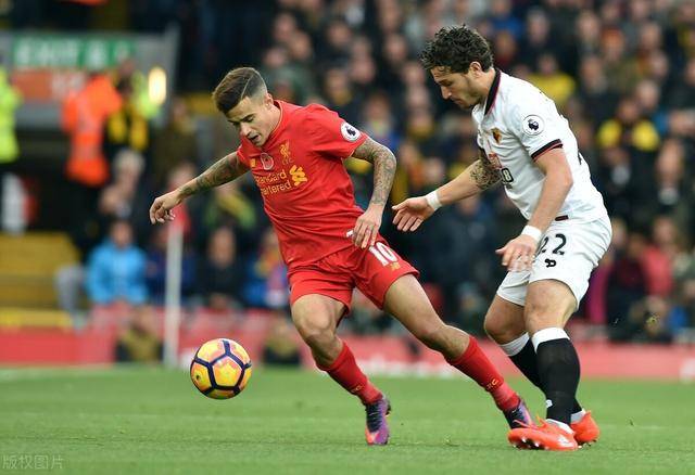  利物浦vs维拉上演进球大战，萨拉赫大四喜创纪录  